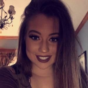 Meet your Posher, Leanne